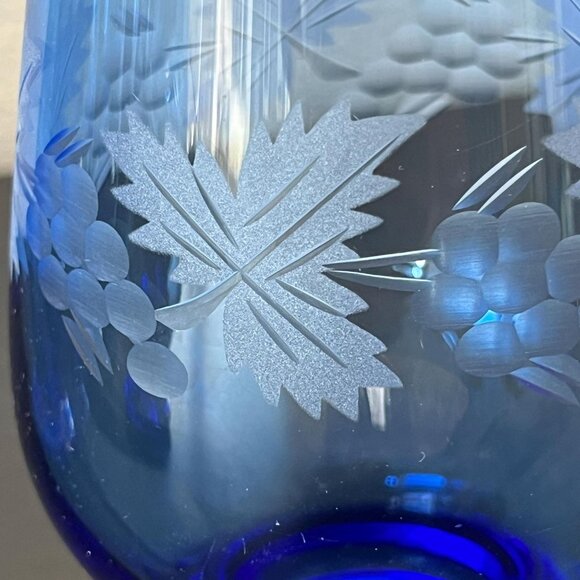 Vintage Cobalt Blue Etched Crystal Tumbler Glasses Set of 4 Grapes & Leaves - Picture 4 of 7